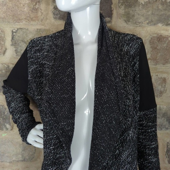 Bnci Waterfall Open Front Sweater Woman's Size Medium Black Gray Long Sleeve - Picture 3 of 13